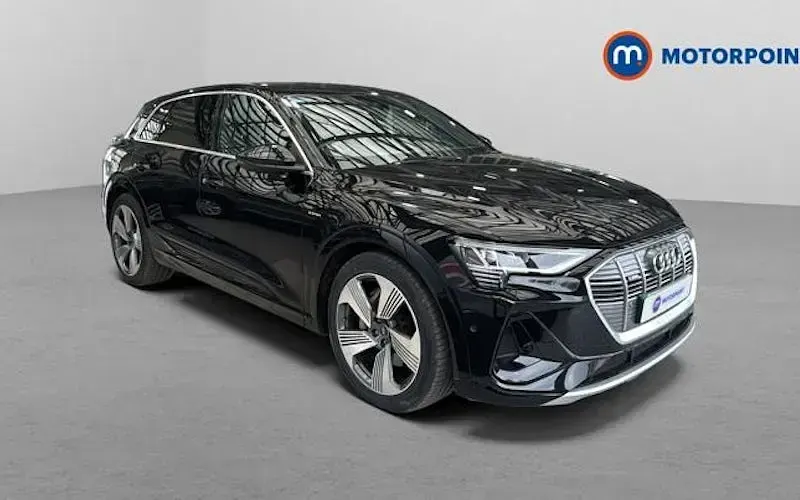 Usado Audi e-tron S-Line 300 kW (408 CV) 2022 SUV