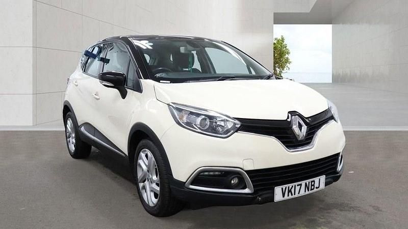 Second-hand Renault Captur Dynamique 90 CP (66 kW) 2016 Alb SUV