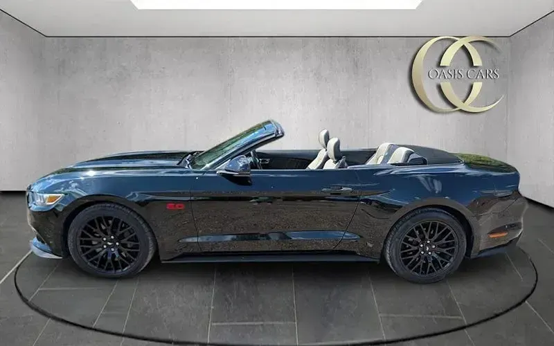 Used Ford Mustang GT Convertible 416 HP (305 kW) 2016 Black Cabriolet