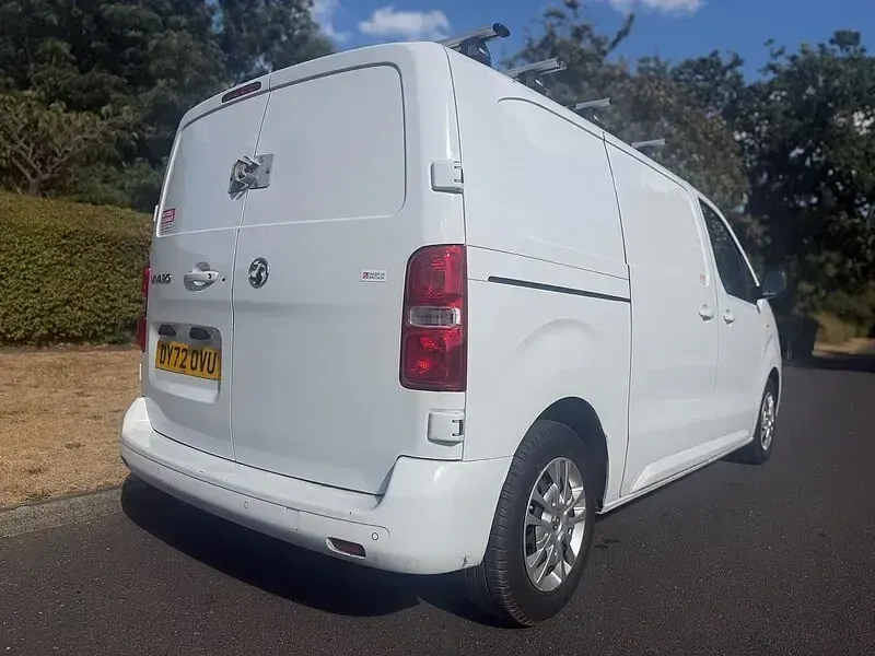 Used Vauxhall Vivaro Sportive 120 HP (88 kW) 2022 White MPV