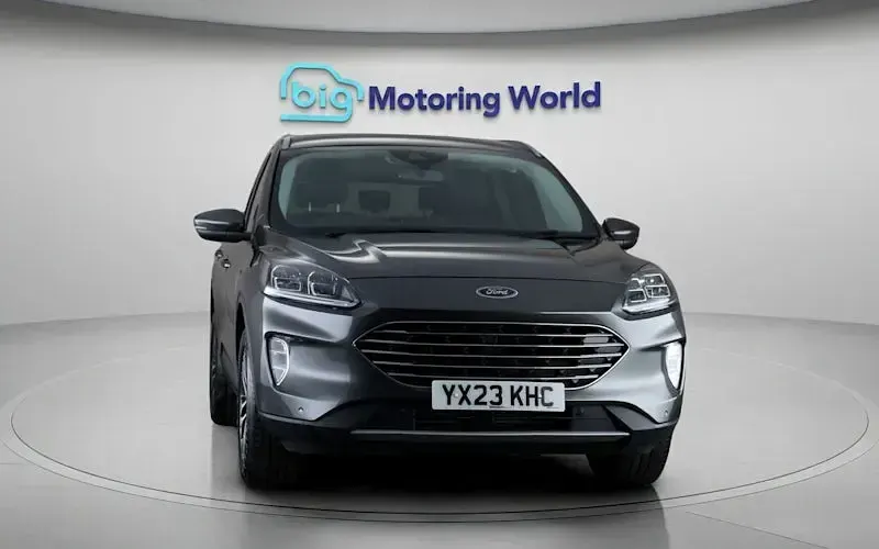 Used Ford Kuga Titanium 150 HP (110 kW) 2023 Grey SUV
