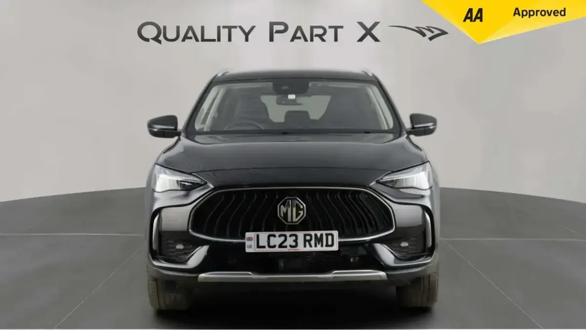 Usado MG HS Trophy 162 HP (119 kW) 2023 Preto SUV
