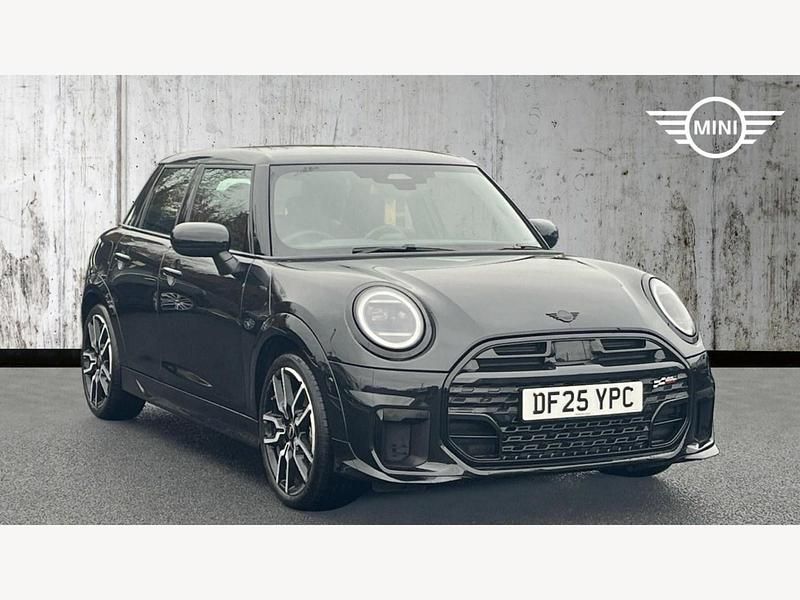 Used Mini Cooper S Hatch 201 HP (147 kW) 2025 Black Hatchback