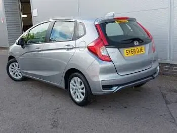 Used Honda Jazz SE 102 HP (75 kW) 2018 Silver Hatchback