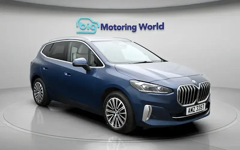 Usado BMW 225 Luxury Line 245 HP (180 kW) 2026 Carrinha