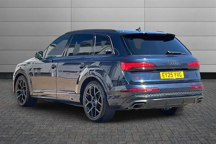 Used Audi Q7 Black Edition 286 HP (210 kW) 2025 Blue SUV