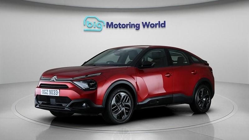 Used Citroën C4 PureTech 130 HP (95 kW) 2022 Red Hatchback