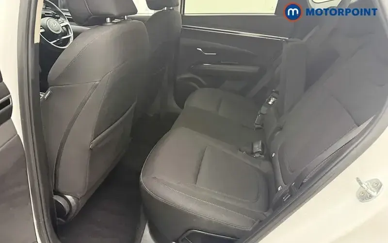 Used Hyundai Tucson SE 150 HP (110 kW) 2021 White SUV