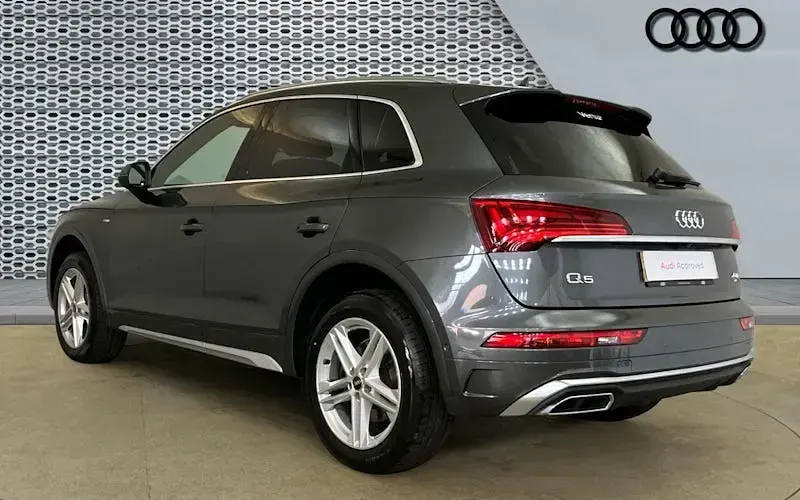 Used Audi Q5 S-Line 204 HP (150 kW) 2024 SUV