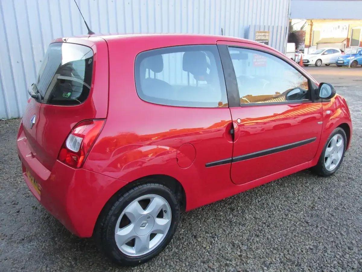 Used Renault Twingo Dynamique 2008 Red Hatchback