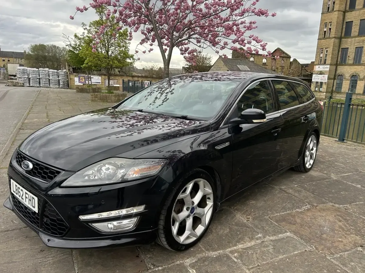 Used Ford Mondeo Titanium X 200 HP (147 kW) 2012 Black Estate