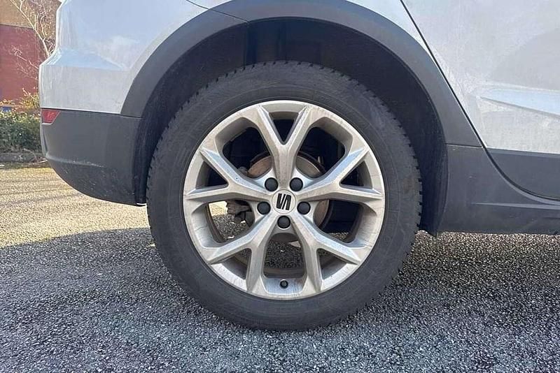 Used Seat Arona FR 110 HP (80 kW) 2021 White SUV