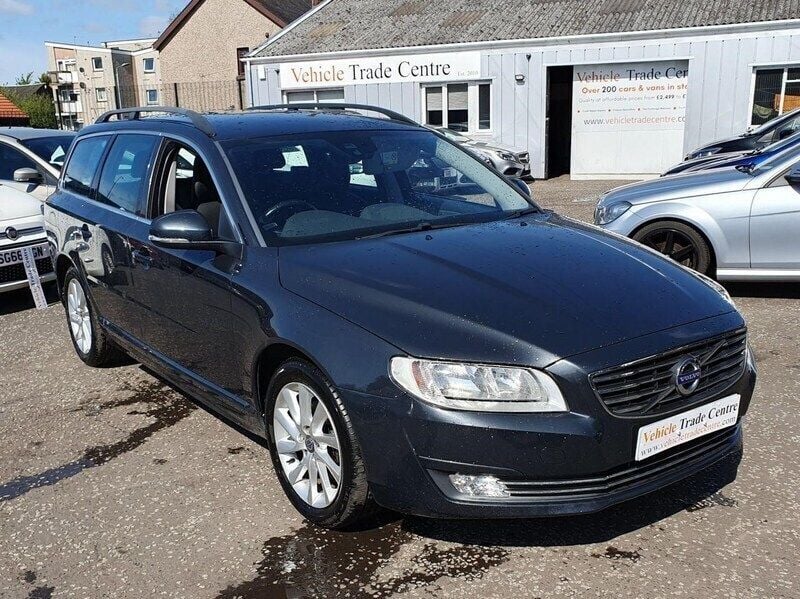 Grey Used 2014 Volvo V70 SE Estate | £11,499 (Fair price) - Image 1/1