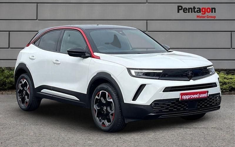 White Used 2021 Vauxhall Mokka SRi SUV | £14,295 (Fair price) - Image 1/4
