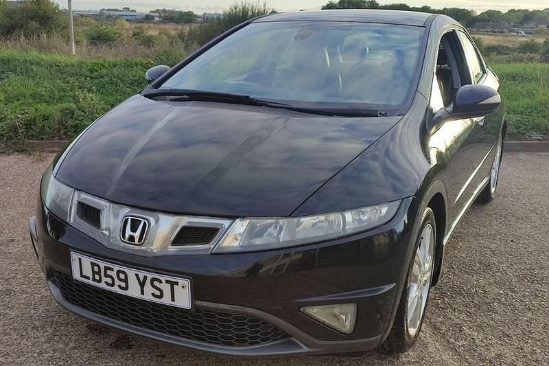Used 2010 Honda Civic EX Hatchback | £2,750 (Fair price) - Image 1/1