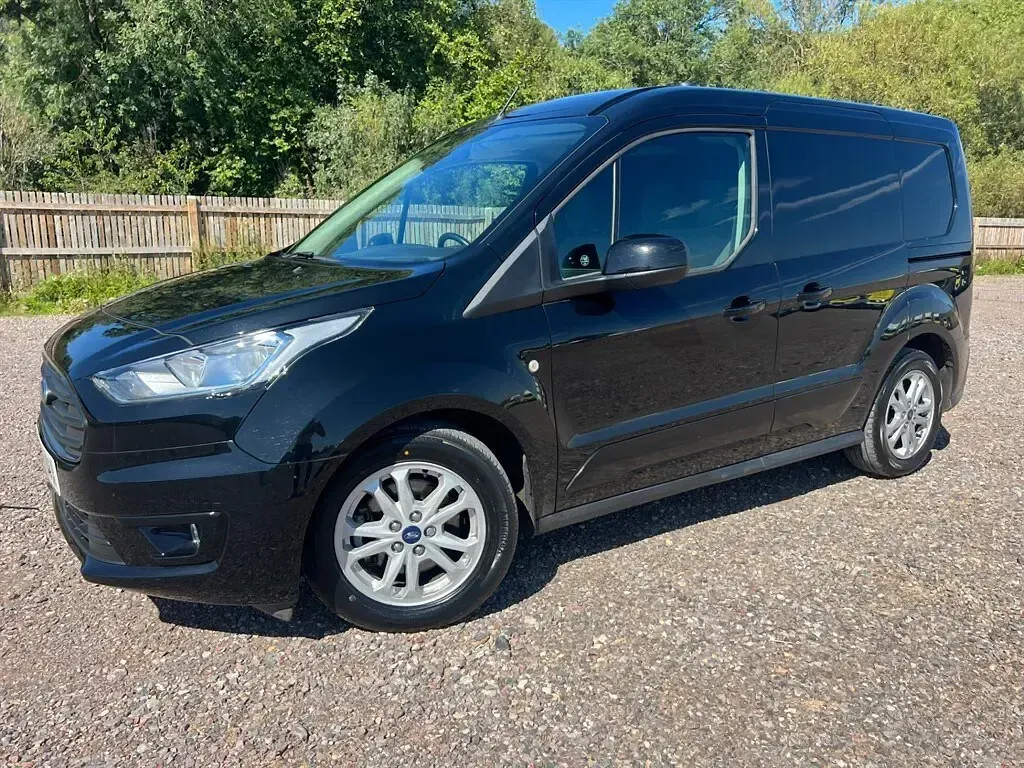Used Ford Transit Connect Limited 2018 Black MPV
