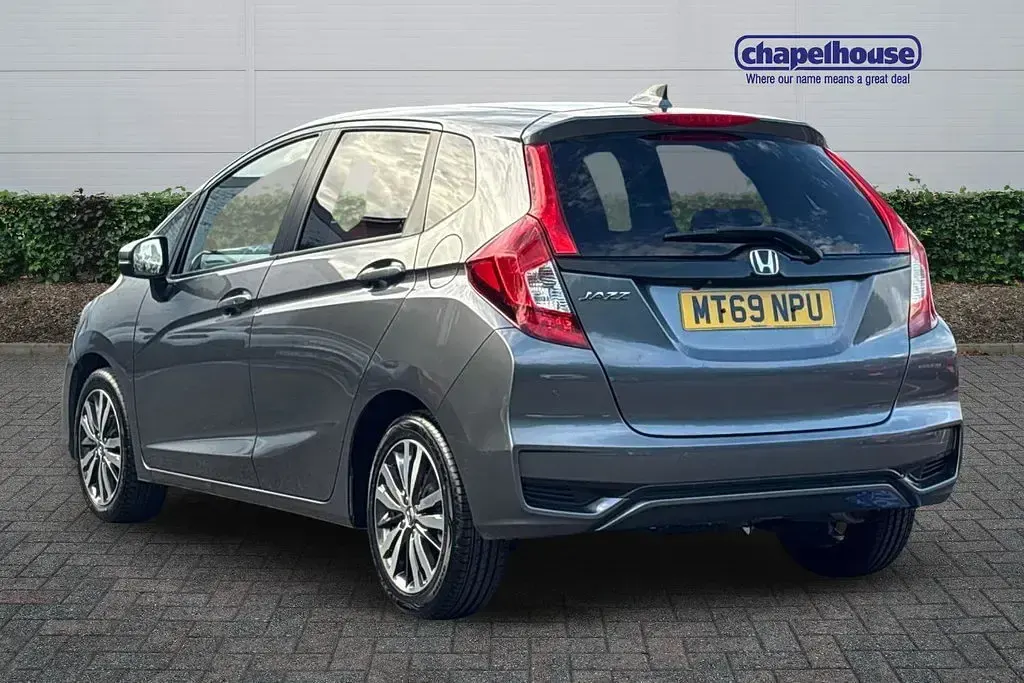 Used Honda Jazz EX 102 HP (75 kW) 2019 Grey Hatchback