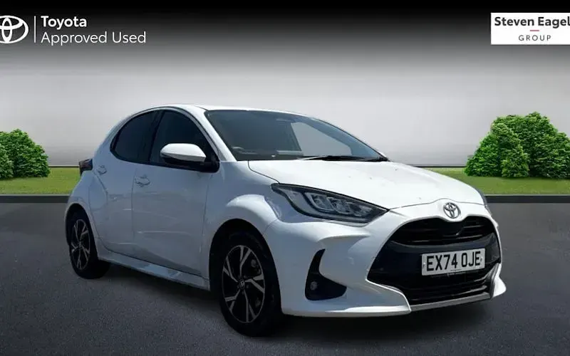 Used Toyota Yaris Design 116 HP (85 kW) 2024 Hatchback