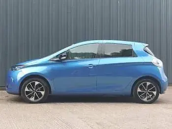 Used Renault Zoe Dynamique 64 kW (88 HP) 2018 Blue Hatchback