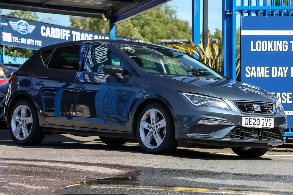 Used Seat Leon FR 150 HP (110 kW) 2020 Grey Hatchback