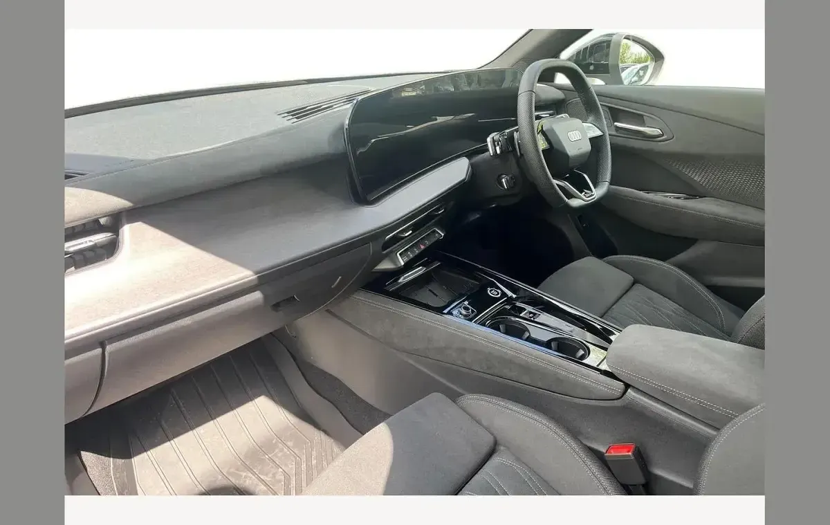 Used Audi Q3 Advanced 150 HP (110 kW) 2026 Grey SUV