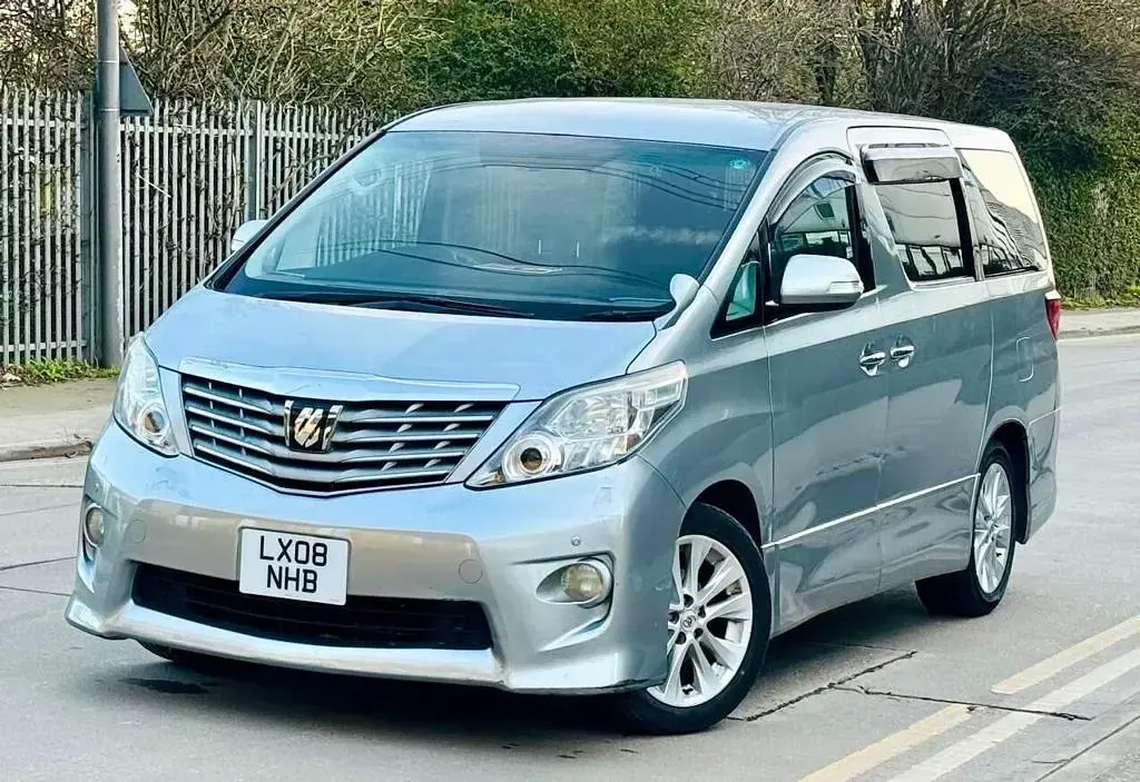 Used Toyota Alphard 159 HP (116 kW) 2008 MPV