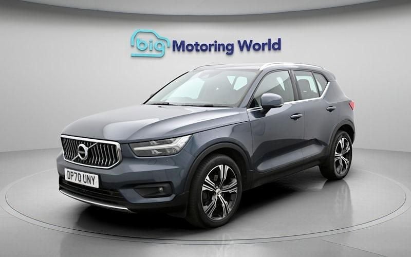 Used Volvo XC40 Inscription 197 HP (144 kW) 2021 Blue SUV