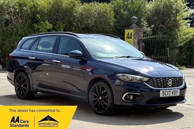 Used 2017 Fiat Tipo Lounge Estate | £4,490 (Fair price) - Image 1/1