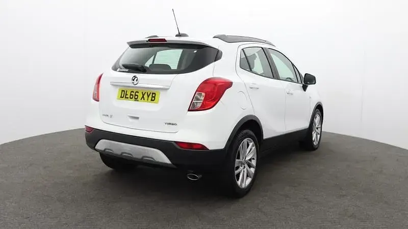 Second-hand Vauxhall Mokka X Active 140 CP (102 kW) 2016 Alb SUV