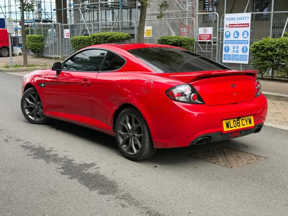 Usado Hyundai Coupé 2008 Rojo Coupe