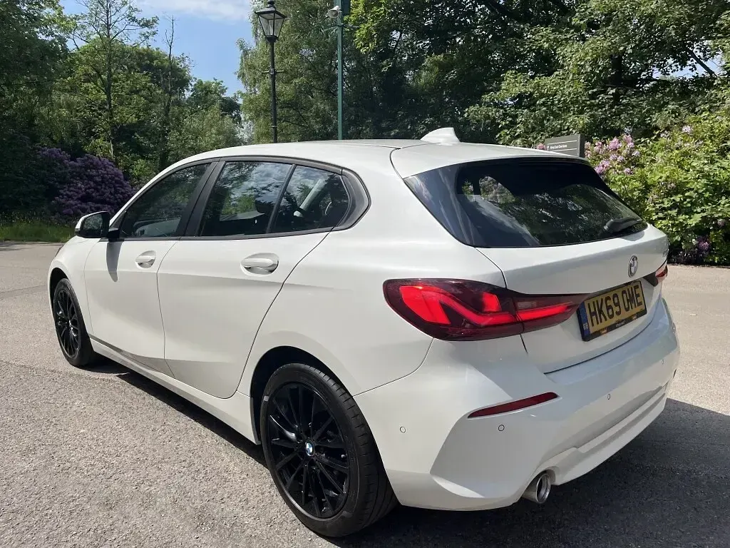 Used BMW 116 2019 White Hatchback