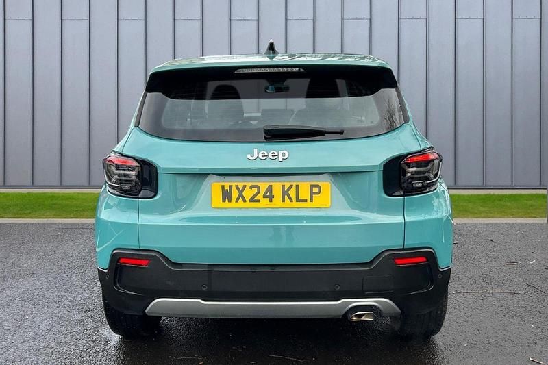 Used Jeep Avenger Altitude 100 HP (73 kW) 2024 Grey SUV