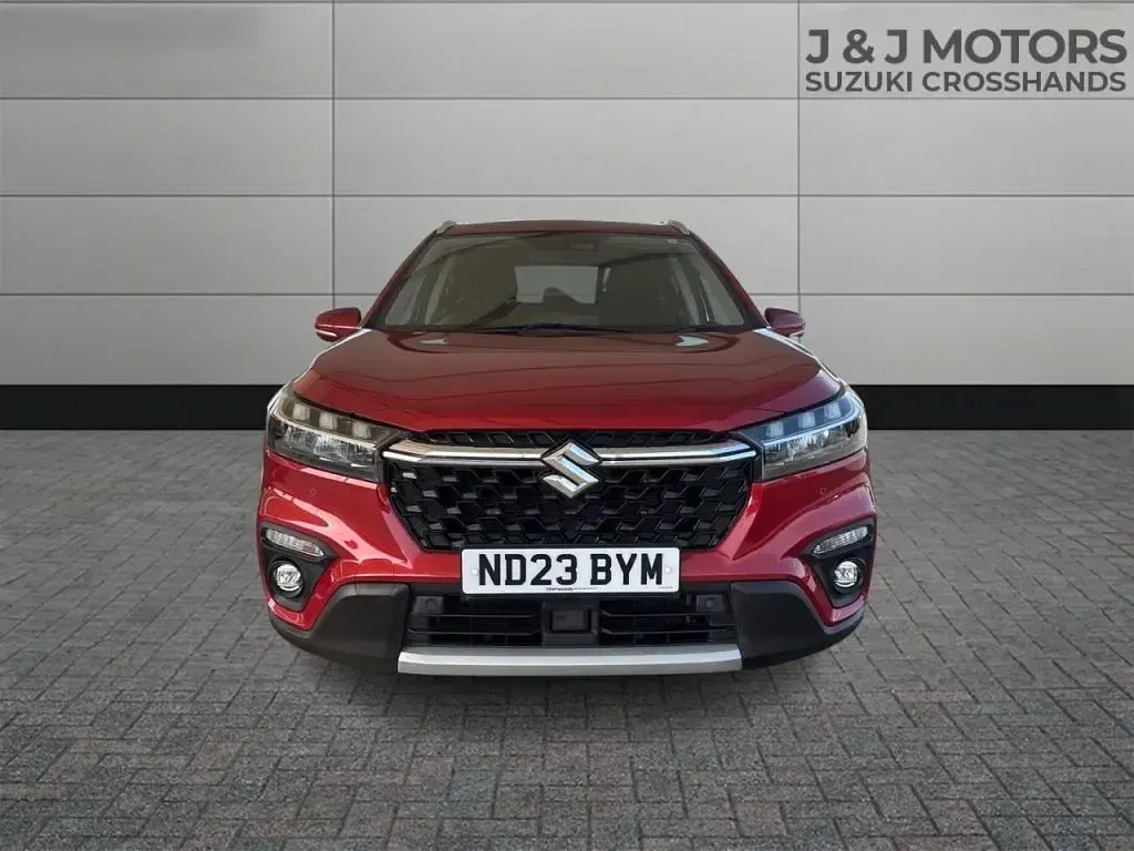 Used Suzuki SX4 115 HP (84 kW) 2023 Red Hatchback