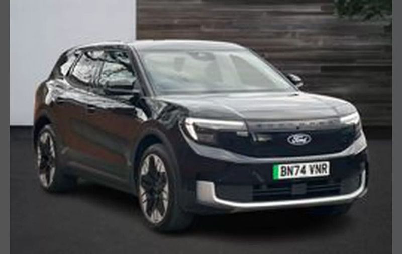 Black Used 2024 Ford Explorer Premium SUV | £36,999 (Expensive) - Image 1/4