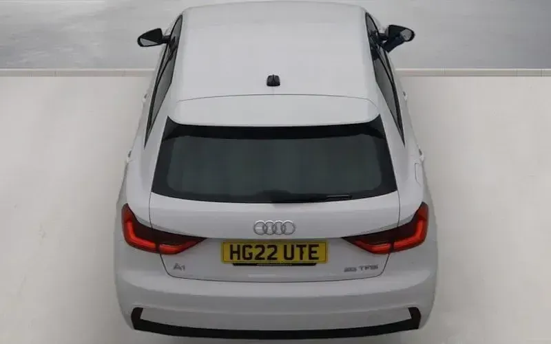 Used Audi A1 Sportback Design 95 HP (69 kW) 2022 White Hatchback