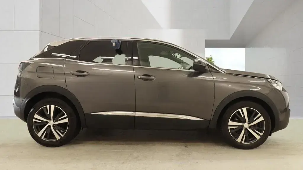 Used Peugeot 3008 GT-line 150 HP (110 kW) 2017 Grey SUV