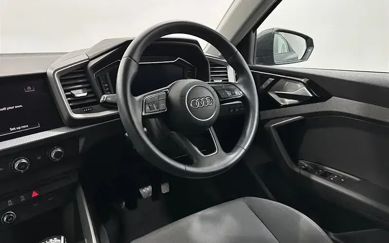 Used Audi A1 Sportback Sport 95 HP (69 kW) 2022 Grey Hatchback