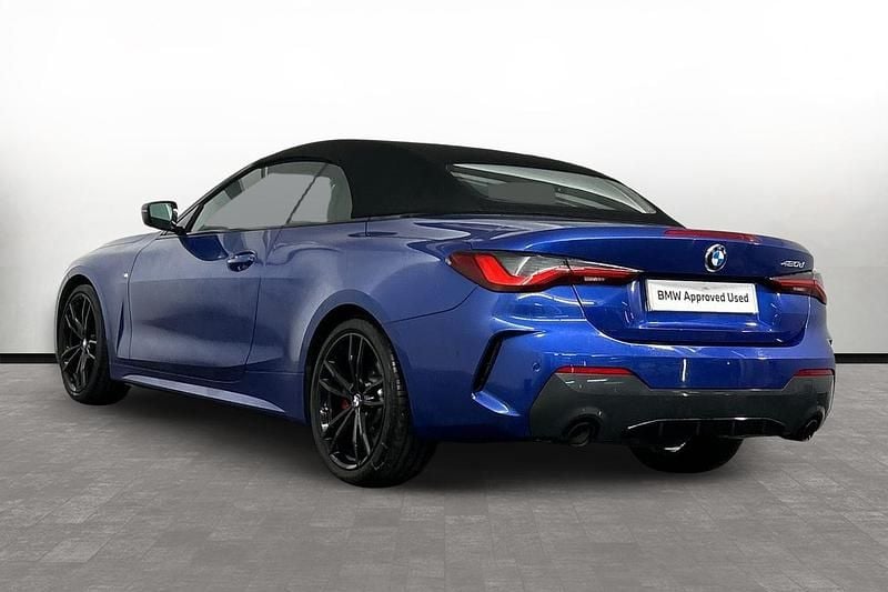 Usado BMW 420 M Sport 190 HP (139 kW) 2023 Azul Cabrios