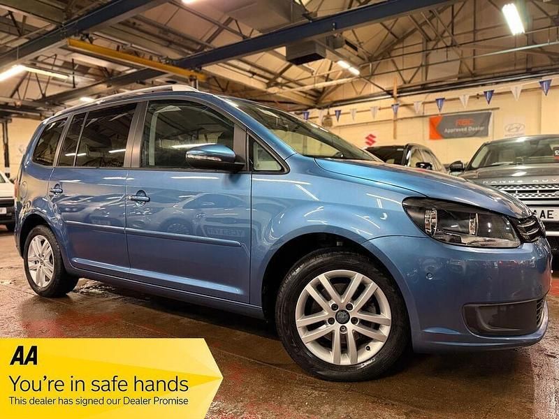 Blue Used 2014 VW Touran SE MPV | £7,989 (Fair price) - Image 1/4