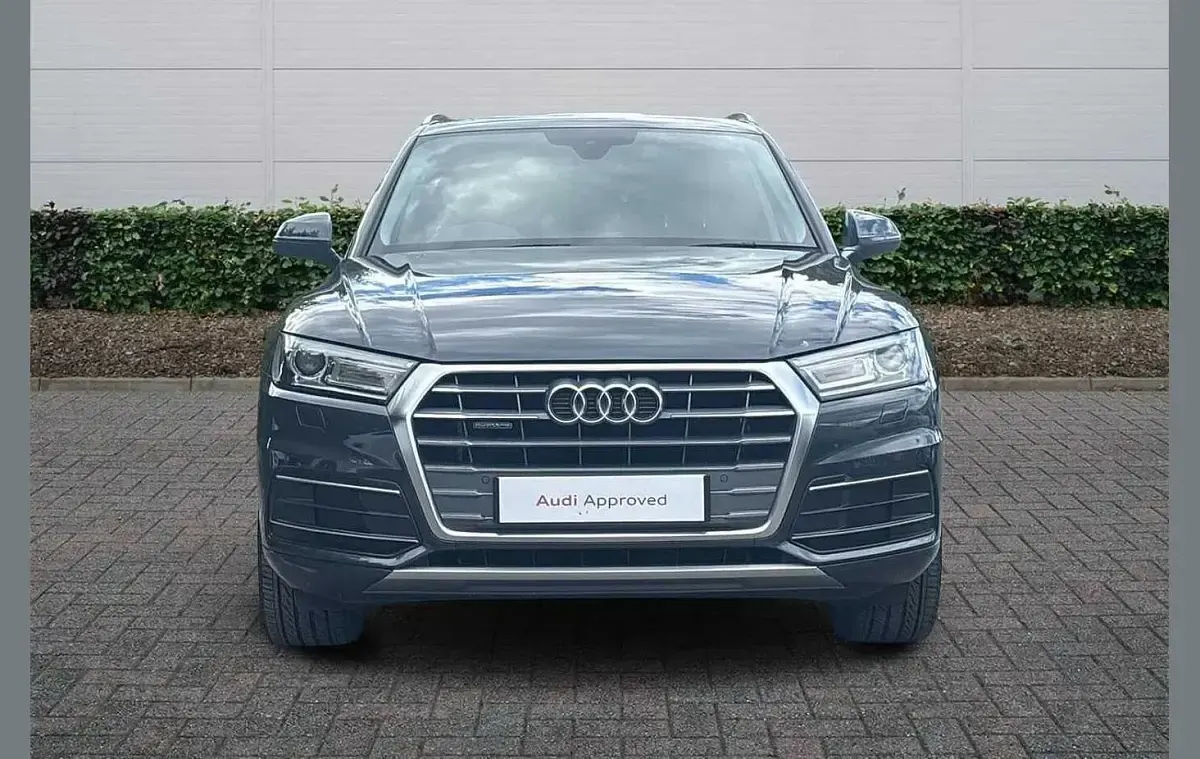 Used Audi Q5 Sport 187 HP (137 kW) 2019 Grey SUV