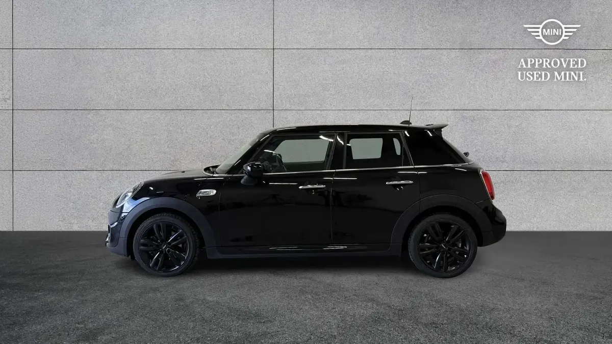 Used Mini Cooper S Sport 189 HP (139 kW) 2020 Black Hatchback