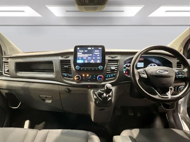 Used Ford Transit Custom Trend 105 HP (77 kW) 2022 White Van