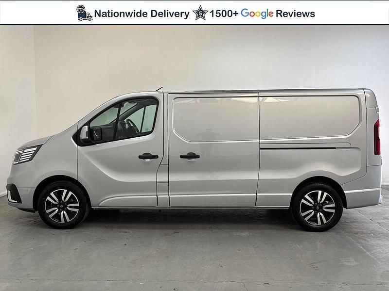 Used Renault Trafic 150 HP (110 kW) 2026 Grey