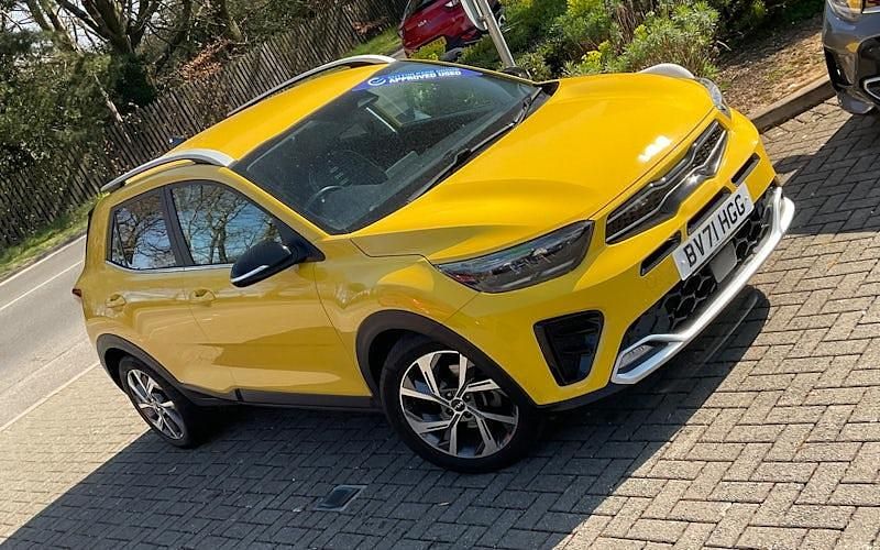 Used Kia Stonic GT-Line 120 HP (88 kW) 2023 SUV