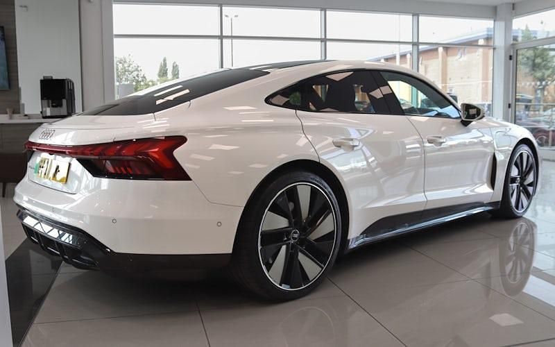 Used Audi e-tron GT quattro 389 kW (530 HP) 2024 Sedan