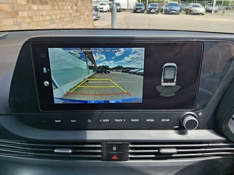 Image 2/3
