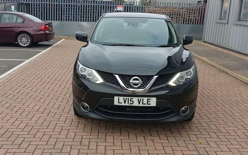 Used 2017 Nissan Qashqai Acenta SUV | £7,500 (Super price) - Image 1/4