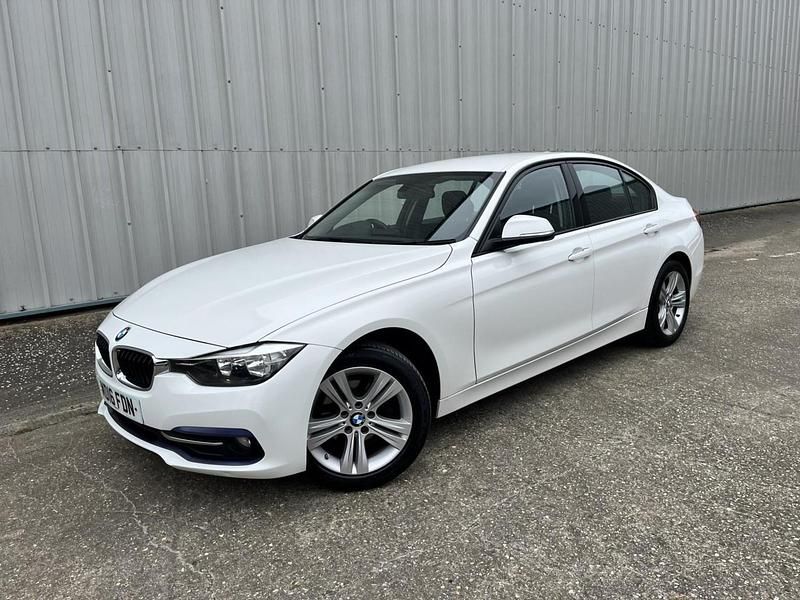 Used BMW 320 Sport Line 2016 White Sedan