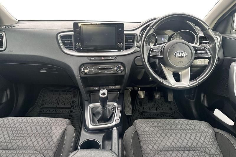 Used Kia XCeed 118 HP (86 kW) 2020 Silver SUV
