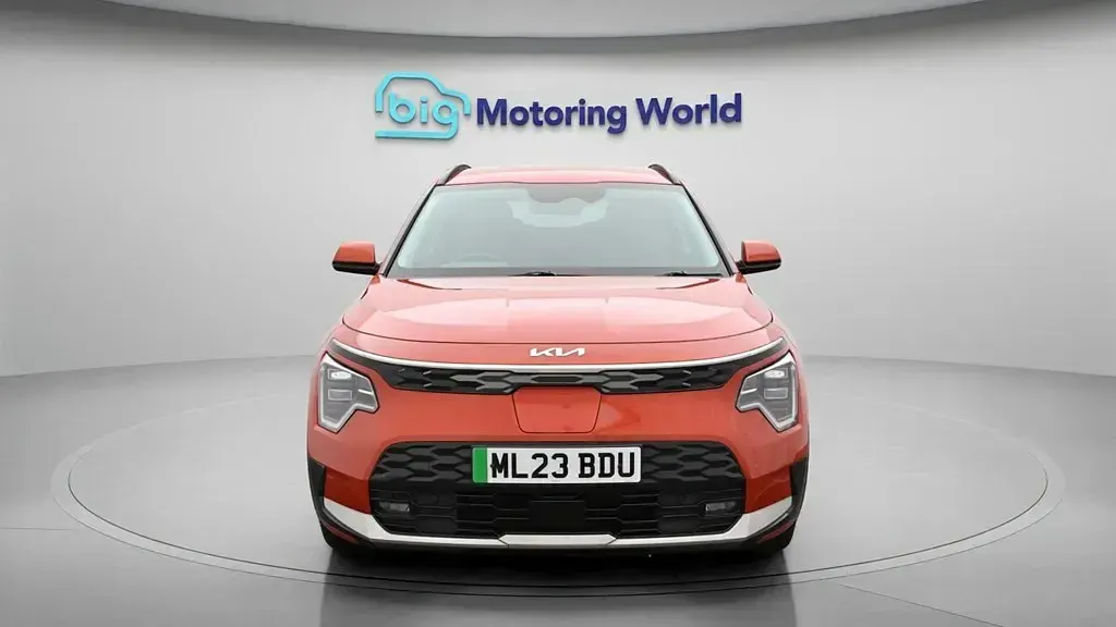 Used Kia e-Niro 147 kW (201 HP) 2023 SUV